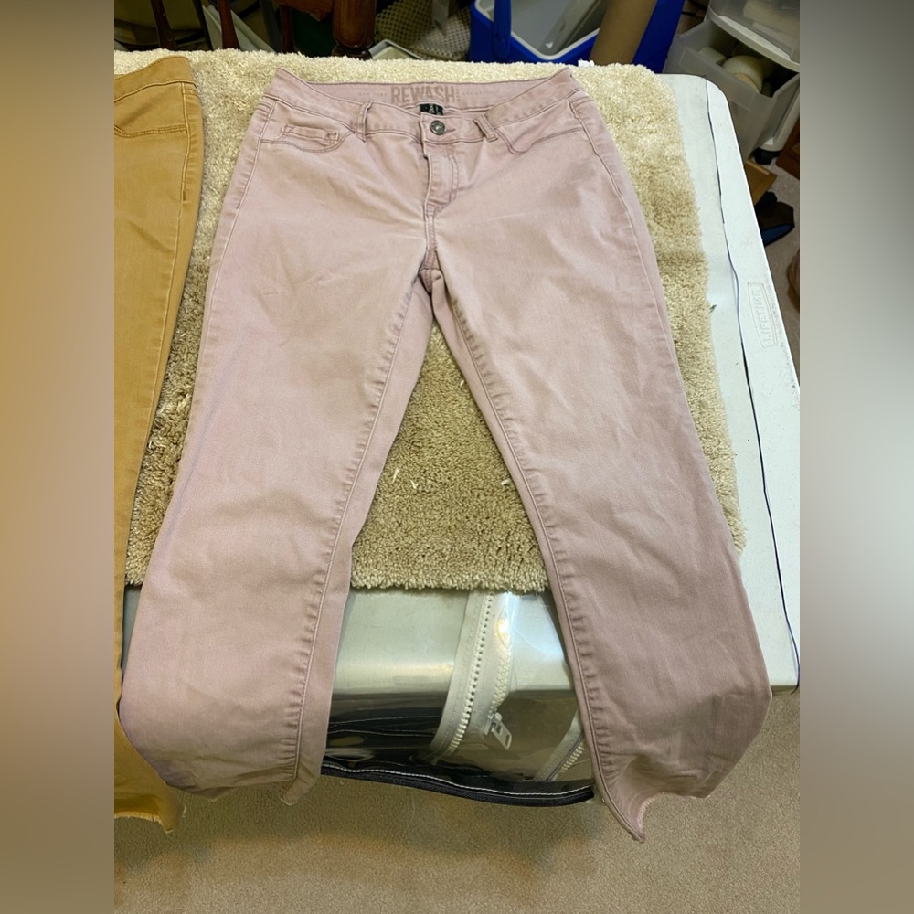 2 pair size 3/26 Rewash Jeans EUC Mauve & Mustard in color rough hem